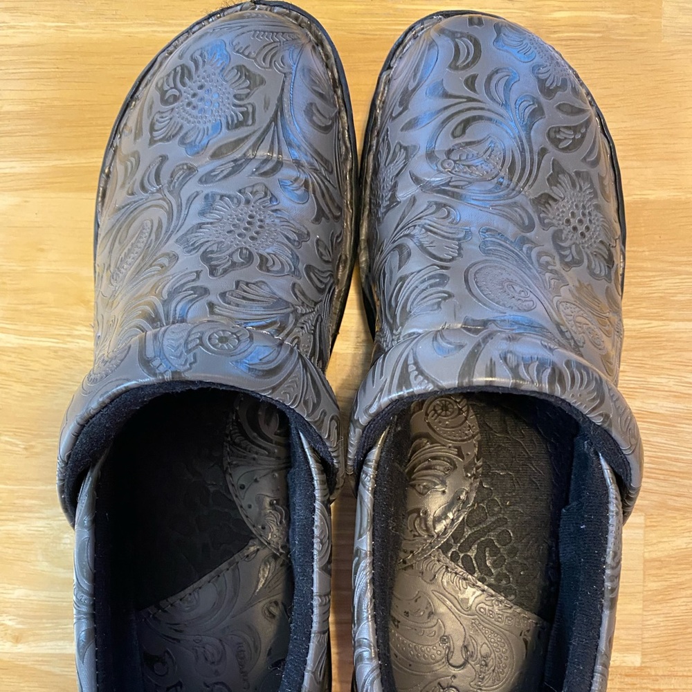 b.o.c. Shoes
